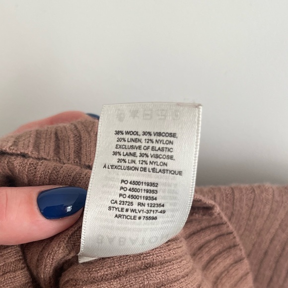 Babaton Ribbed Knit Cropped Sweater - Size S - Picture 6 of 6